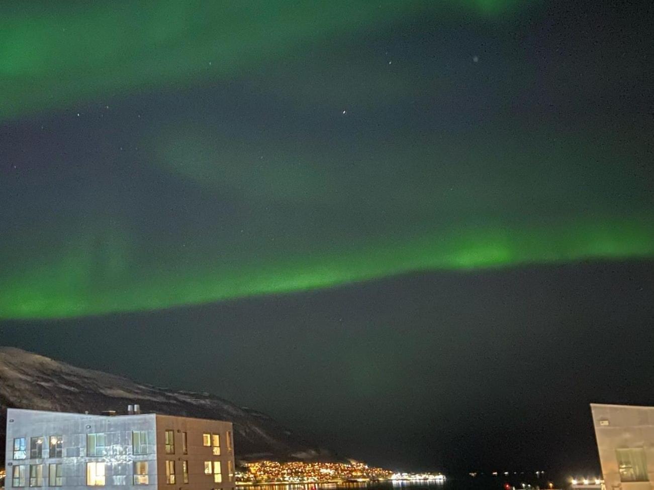 Thenorthernexplorer Penthouse Tromsø Extérieur photo