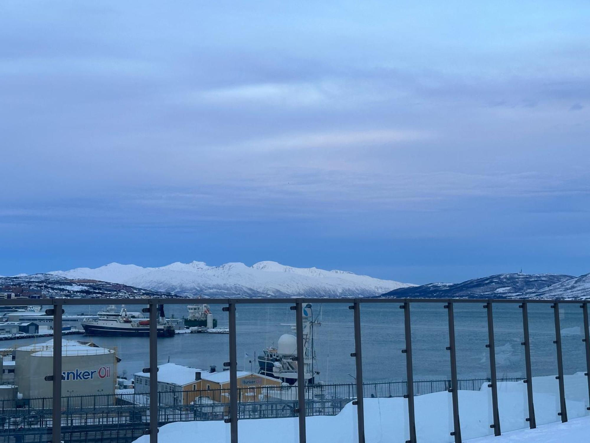 Thenorthernexplorer Penthouse Tromsø Extérieur photo